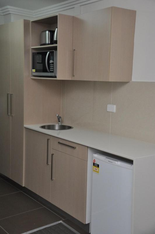 Value Suites Penrith Buitenkant foto