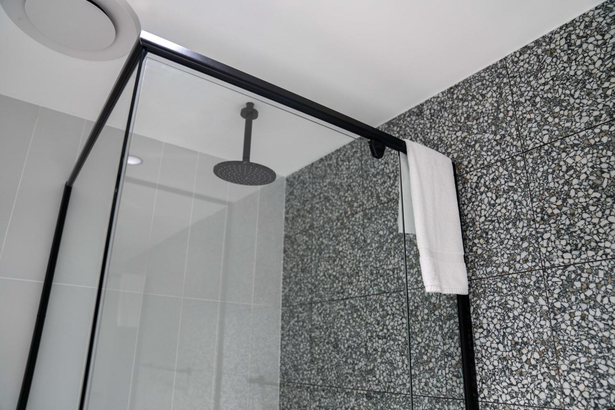 Value Suites Penrith Buitenkant foto
