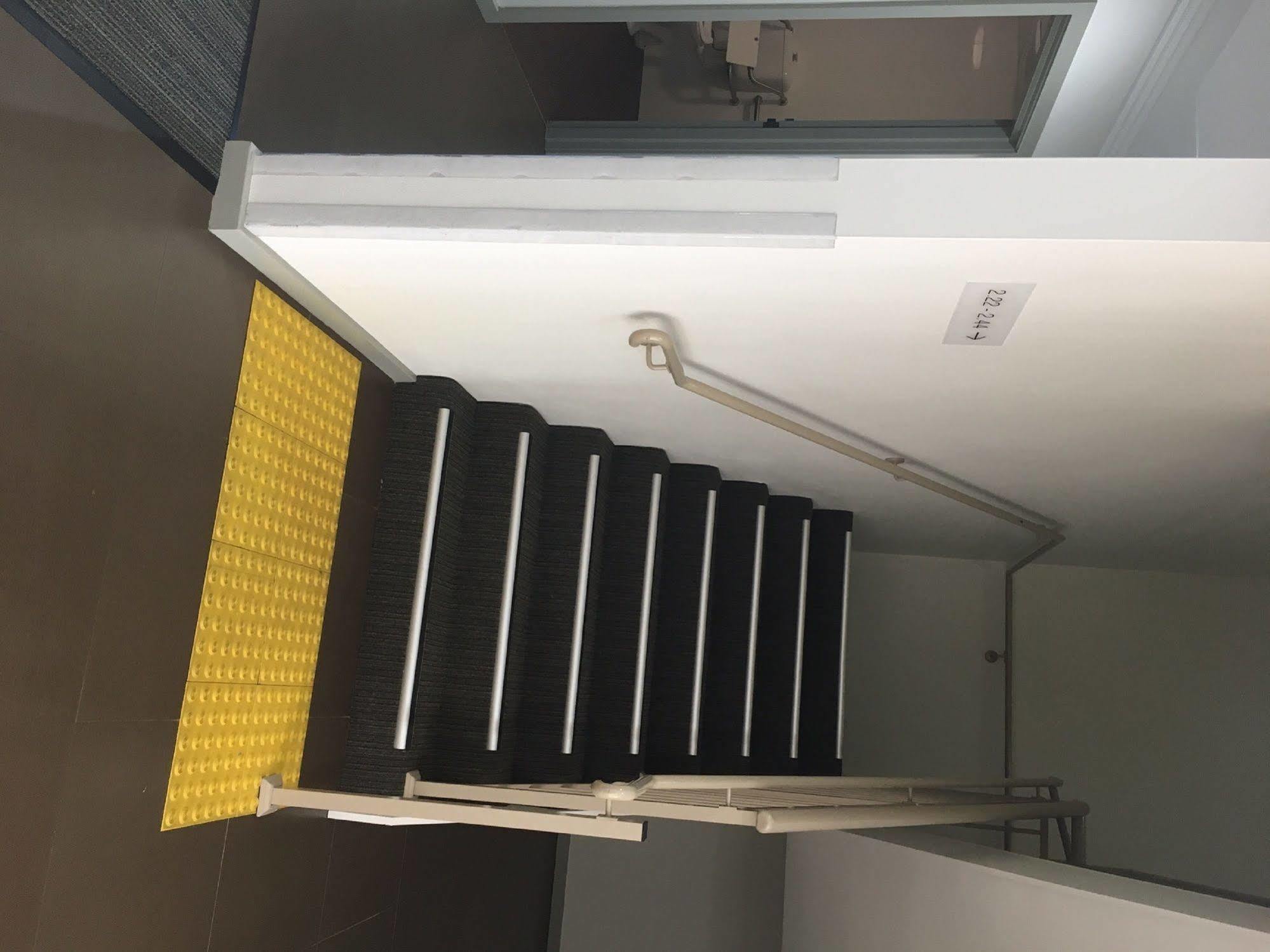 Value Suites Penrith Buitenkant foto